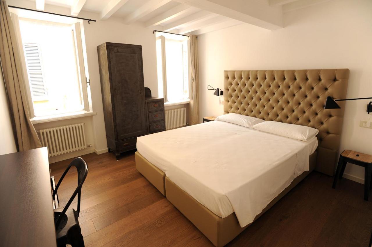 Opera 11 R&B Bed and Breakfast Parma Eksteriør billede